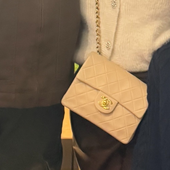 Chanel Classic Mini Square Flap Bag in Lambskin - Picture 13 of 13